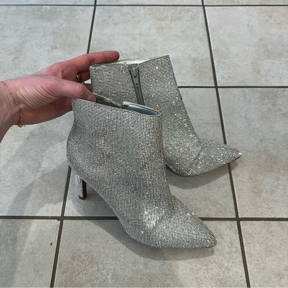 Gianni Bini Crystal Rhinestone Boots Size 10